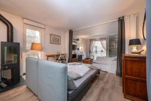 Le rivage bord de mer parking wifi