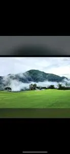 Wanderers inn- beautiful hills view - Kanatal