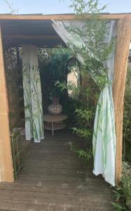 Sejours a la campagne Roulotte individuelle dans le maquis Corse : Chambre Double