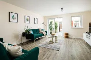 Home designed for contractors and families - 阿蒙兹伯里