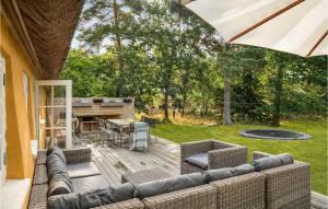 Cozy Home In Højby With Kitchen