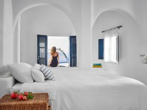 Finikia Memories Hotel Santorini Greece