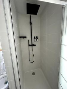 Appartements Studio neuf tout equipe Digne : photos des chambres