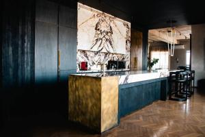 AHEAD MEA Best Suite - DJ Black Coffee Penthouse