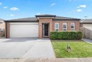 Family Getaway - City & Surf - Marshalltown