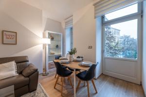 Peaceful & Cozy Living in Vyšehrad with a Balcony