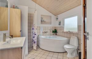 3 Bedroom Amazing Home In Hemmet