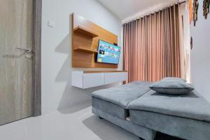 Great Choice 1BR Apartment Anwa Residence Bintaro By Travelio