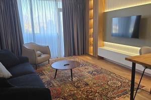 Lake View Apartment Tirana