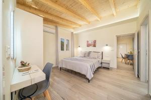 Lakithra Comfort Cove