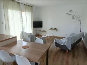 Maison entièrement indépendante - Gourbera