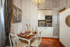 Appartamento con 2 Camere da Letto