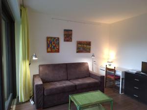 Charmant studio au calme dans le parc - 3hvězdičkové hotely ve městě Thonon-les-Bains