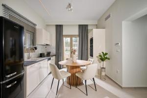 River Serenity Villa Vryses