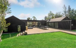 Amazing Home In Fårevejle With Sauna