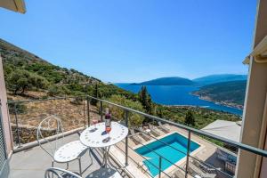 Villa Amore Sunrise by Villa Plus