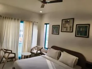 VASUDEVA HoTEL & RESTAURANT - Bedla