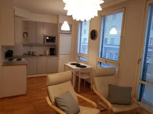 Kotimaailma - Studio with sauna in center