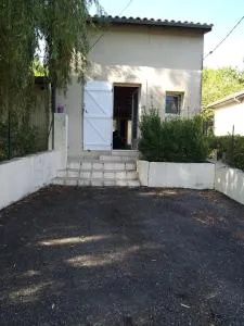 Maison prés d'Agen - 蓬迪卡斯
