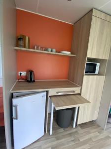 Campings Camping De Thoissey *** : Mobile Home