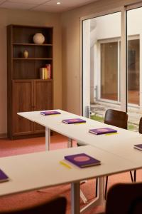 Hotels Hotel des Victoires - Restaurant : photos des chambres