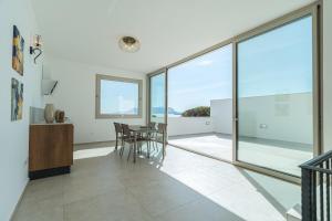 Villa Infinity with Pool by Wonderful Italy img22