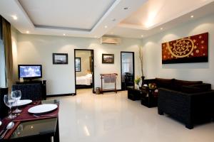 Palm Grove Resort, Pattaya