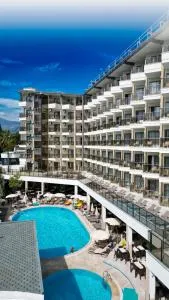 蒙特卡洛酒店 - 卡吉柯克