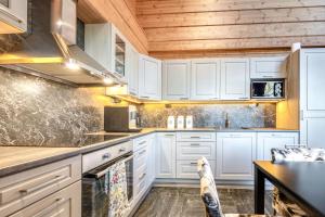 Holiday Villa Ruka Moonlight