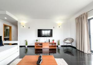 Apartment Rocha Tower Sunset