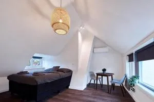 The Art Gallery - Jean-Michel's Place - By T&S - Veldhoven