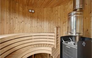 Cozy Home In Præstø With Kitchen