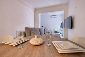 Stratums Theos Loft - By T&S