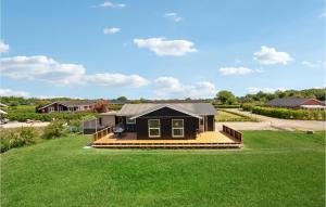 Nice Home In Sydals With Wifi