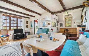 Cozy Home In Nexø With Kitchen