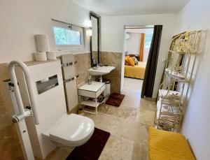B&B / Chambres d'hotes Le Viel Sabran : photos des chambres