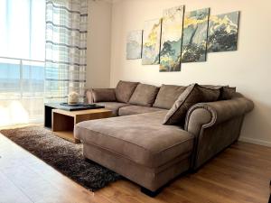 Luxury Seaview Apartments - by EKA Luxury Apartments