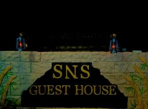 S N S Guest House - Naula