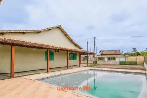 Casa com piscina em Cachoeiras de Macacu - Subaio