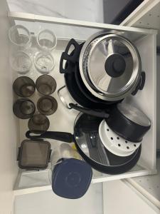 Chic and Cozy Minimalist Condo with Pool in Makati City