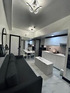 Chic and Cozy Minimalist Condo with Pool in Makati City