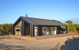 3 Bedroom Lovely Home In Anholt