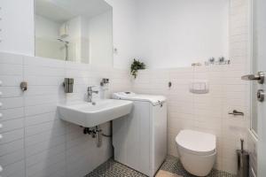 Sky View - Golden Horizon