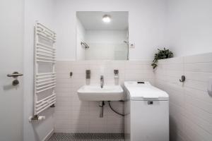 Sky View - Golden Horizon