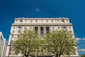 فندق أديلفي - ليفربول