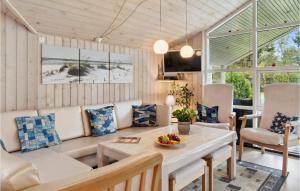 Awesome Home In Rødby With Kitchen