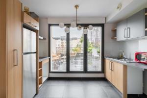 Appartements Duplex lumineux avec terrasse Courbevoie - 6P - FLAT-GUEST : photos des chambres