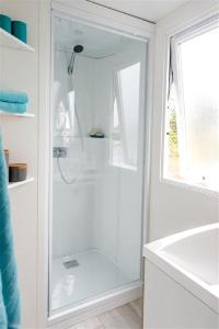 Campings Camping La Touesse : Mobile Home (6 Adultes)