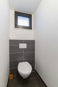 Appartements Duplex lumineux avec terrasse Courbevoie - 6P - FLAT-GUEST : Appartement