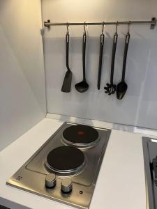 2 bedrooms 2 bathrooms and ideal subway connection